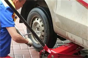 海淀区附近拖车24小时服务热线电话