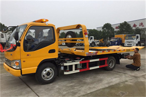 海淀区哪里有拖车服务