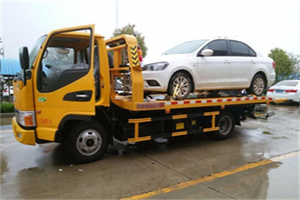 海淀区附近拖车救援24小时服务热线